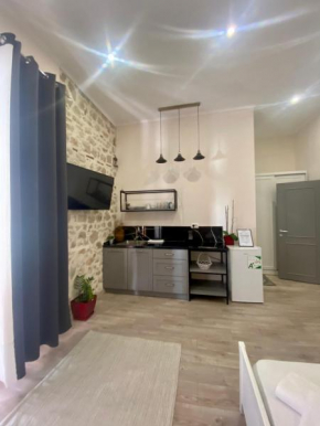 CityCenter Studios, Sarandë